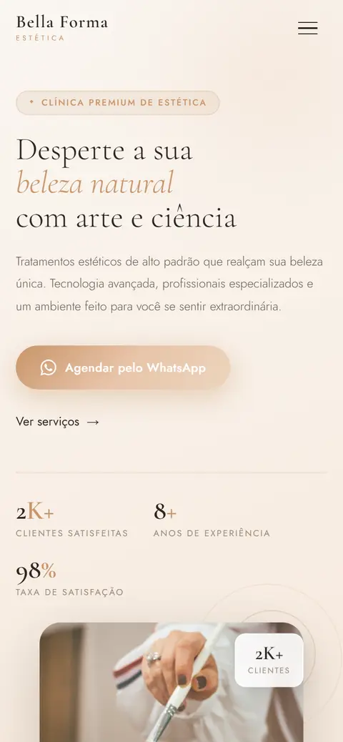 Site modelo Bella Forma criado pela CodeWave, visto no celular